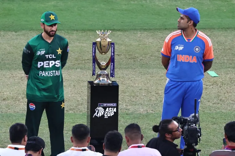 India vs Pakistan cricket players during a high-intensity match with packed stadium crowd ahead of their 2026 rivalry clash.